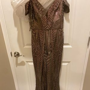 💃🏾 Nightway sparkle Ballgown